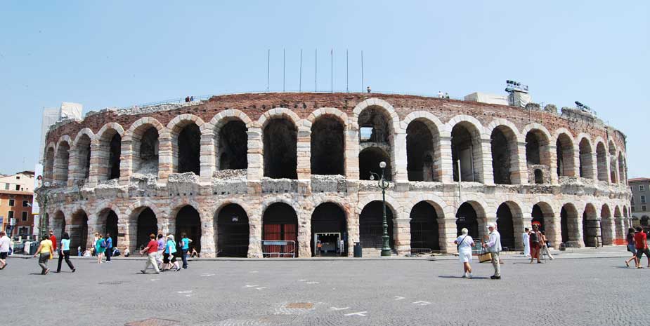 Arena di Verona - Cosa vedere nei dintorni B&B Le Tre Corti Treviso