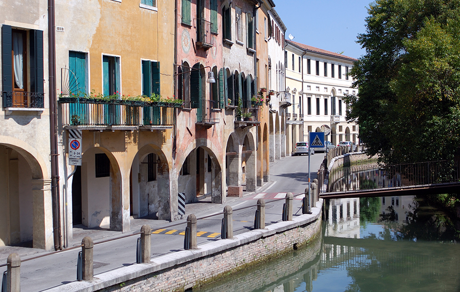 Canal View - About Treviso B&B Le Tre Corti