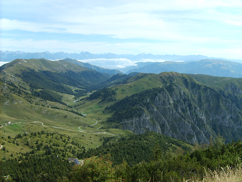 Monte Grappa View - About Treviso B&B Le Tre Corti